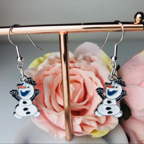 Cute little Hand made Frozen Olaf Snowman Hook Drop Earrings :Gorgeous Jewellery - Picture 2 of 2